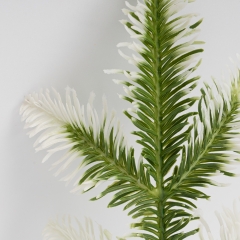 Декоративная ветвь "Хвоя с инием", 24 см (9256-016)