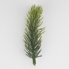 Декоративная ветвь "Зимняя хвоя", 9 см (9256-025)