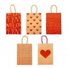 Подарочный пакет "Love", 15*21 см. * Рандомный выбор дизайна. (9172-010)