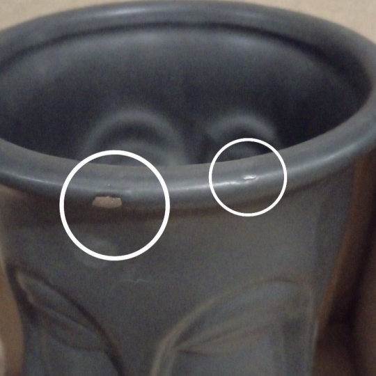 УЦІНКА Керамічна ваза "Лице" чорна 20.5 см (Стерта краска по краю вази) (00BR-8723-002)