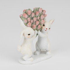 Статуетка "Кролики з квітами", 14,5 см (5105-002)