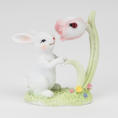 Статуетка "Кролик у саду", 12,5 см (5105-007)