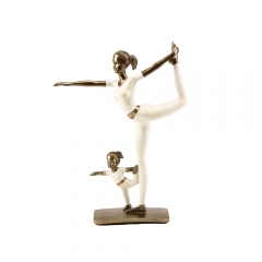 Статуэтка "Мать с ребенком на йоге" (2007-142)