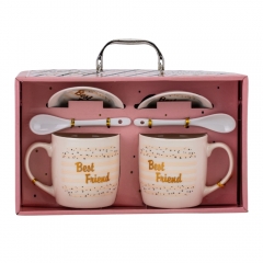 Набор чашек с блюдцами "Друзья навсегда" (на 2 персоны) 300 мл * Рандомный выбор дизайна (9199-003)