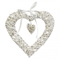 Венок подвесной из лозы "Сердечный тандем" 30*30 см (5002-023)