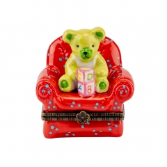 Шкатулочка "Мишка в кресле" (011E)