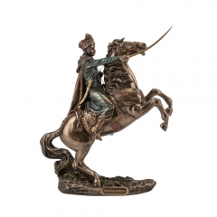 Статуетка "Гетьман" (22 * 20 см) (02440A4)