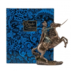 Статуетка "Гетьман" (22 * 20 см) (02440A4)