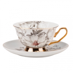 Порцелянова кружка  з блюдцем “Delicate Vintage”, 200 мл (9217-010)