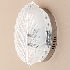 Бра настенное с плафоном в форме листка на 1 лампочку (RL019) (RL019)