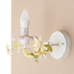 Бра белое на 1 свечу с цветочным декором (SA018/1) (SA018/1)