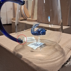 УЦІНКА Скляна кружка з фігуркою “Кит”, 280 мл (Тріщина біля ручки) (00BR-4006-005/1)