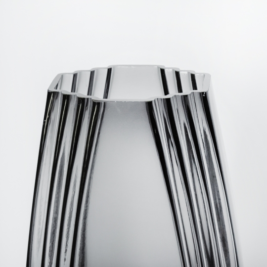 УЦІНКА Ваза "Сірий контур", 28 см (Нерівний край,потерта ваза) (00BR-9099-031)