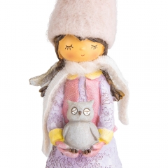 Статуэтка "Девушка с совой" 34,5 см (6014-069)