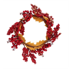 Венок "Зимняя ярамарка" красный (2010-135)