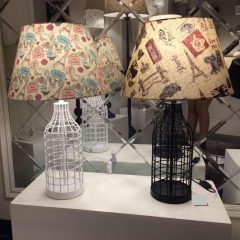 Настольная лампа с принтованным цветным абажуром и основанием в виде бутылки (ZD020TBL) (ZD020TBL)