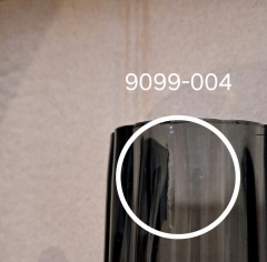 УЦІНКА Ваза "Пелюстки туману", 25 см (Дефект заливки скла,напливи,бульбашки,скол із зовнішньої сторони,напливи скла) (00BR-9099-004)