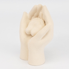 Статуэтка "Ножки в ладонях", 17 см (9279-001)